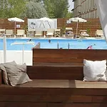 Hotel Loretta