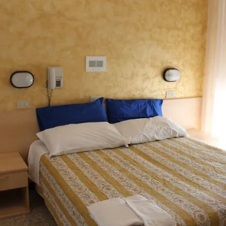 Hotel Loretta Rímini